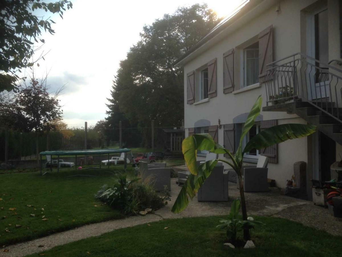 Chambre D'Hotes Hola Laval  Exterior photo