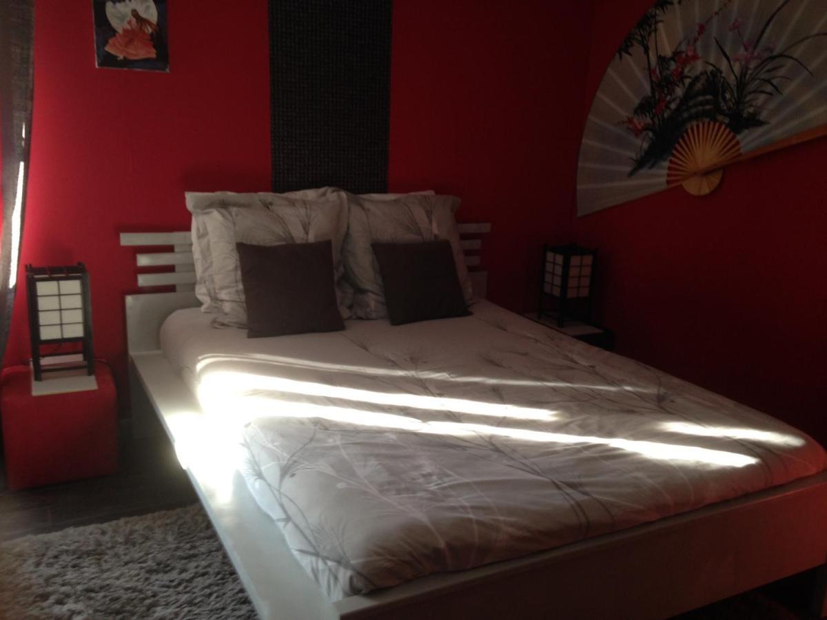 Chambre D'Hotes Hola Laval  Exterior photo
